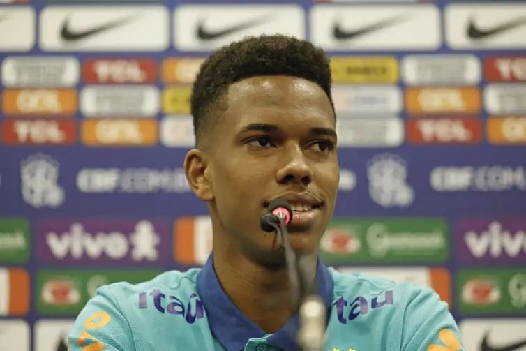 Nascido em Franca, Estêvão concorre a troféu de melhor sub-21 na Bola de Ouro