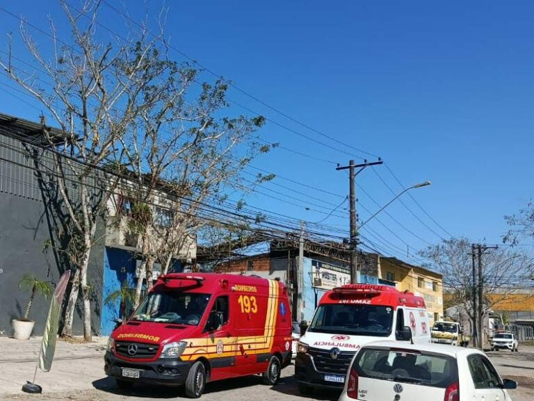 Homem morre após cair de telhado em galpão em Caraguatatuba