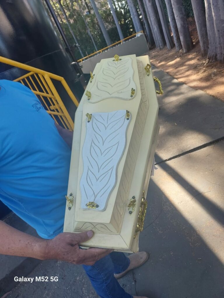 Feto de aproximadamente 5 meses é encontrado em tubulação de apartamento em Sumaré