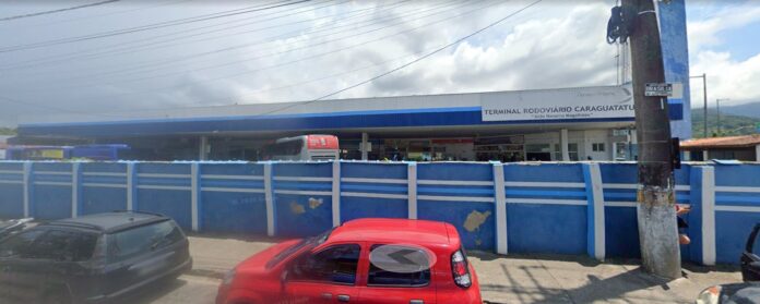 GCM apreende mais de R$ 4 mil com homem em situação de rua na rodoviária de Caraguatatuba GCM apreende mais de R$ 4 mil com homem em situação de rua na rodoviária de Caraguatatuba