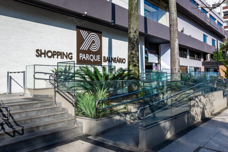 Shopping Parque Balneário recebe “O Mundo Encantado das Palavras”