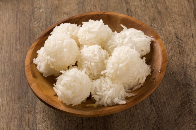 Bombom de Coco com Amêndoas: receita fácil e irresistível