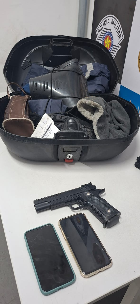 Quatro pessoas são detidas após assalto a funcionário de companhia aérea em Campinas