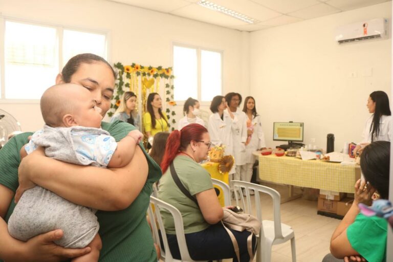 Agosto Dourado entra na última semana de ações de conscientização em Santos