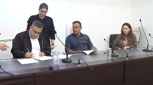 Câmara de Santos e Sebrae firmam convênio para curso gratuito