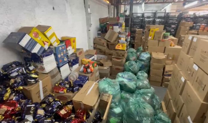 Polícia Civil flagra depósito recheado de produtos vencidos em campinas