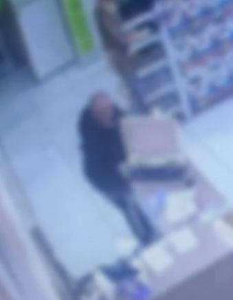 Idoso furta celular de funcionária de Petshop em São Vicente