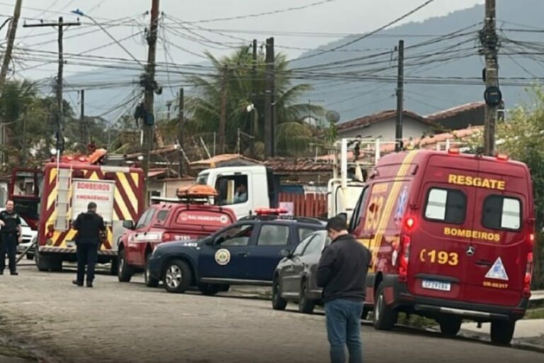 Incêndio atinge casa em Mongaguá e deixa cinco animais mortos