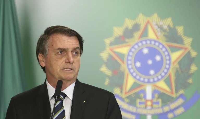 Prisão domiciliar de Bolsonaro acirra clima político e testa limites do STF