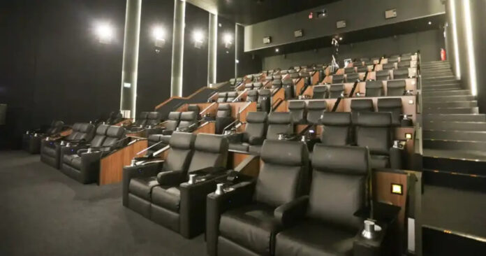 sala-kinoplex-diamante-vale-sul-sjc-1024x538