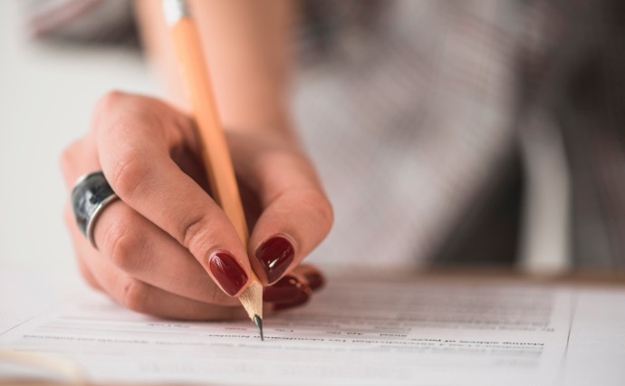 Concurso público do TJRS tem salário inicial de até R$ 9 mil; veja como se inscrever