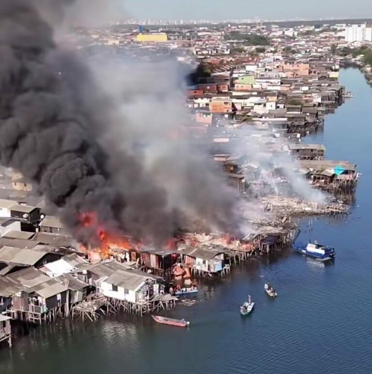 Mais de 100 famílias atingidas pelo incêndio em Santos perderam tudo; Saiba como ajudar