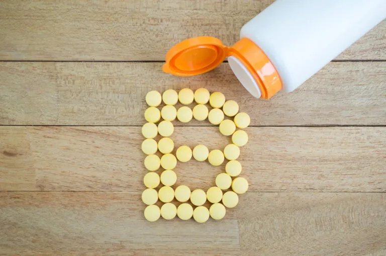 Vitamina B12: a energia invisível que pode estar faltando no seu corpo