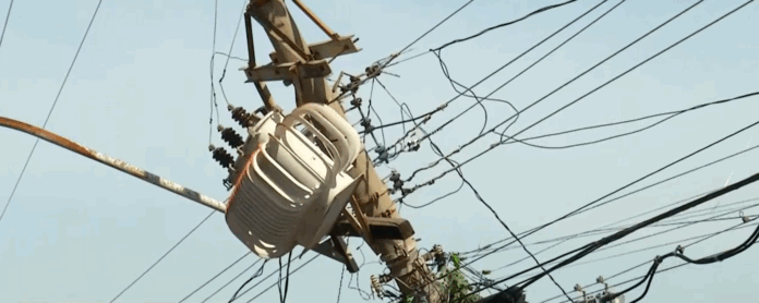 Acidentes com danos em postes aumentam em Campinas e Jundiaí, aponta CPFL Acidentes com danos em postes aumentam em Campinas e Jundiaí, aponta CPFL