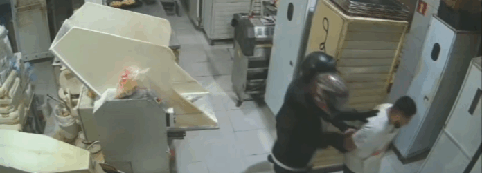 Padeiro é feito refém durante assalto em Cunha Padeiro é feito refém durante assalto em Cunha