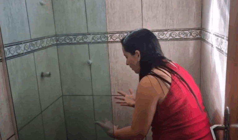 Em vídeo, mulher confessa ter matado a mãe e explica o motivo; Assista