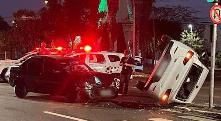 Colisão entre carros deixa cinco feridos em Campinas
