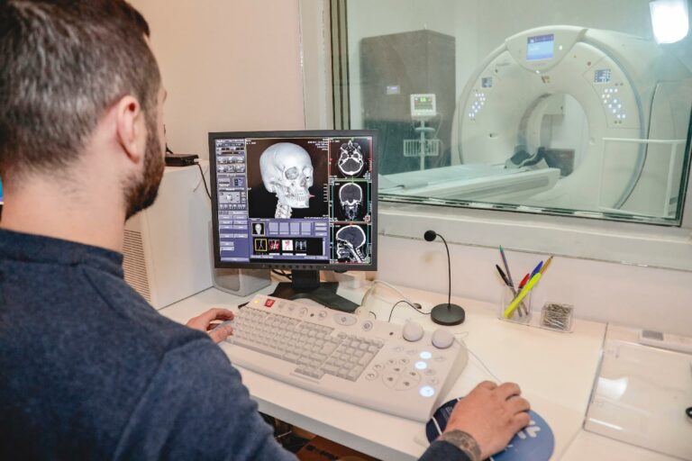 Rede Municipal inaugura novo serviço de tomografia no Hospital Santa Lydia