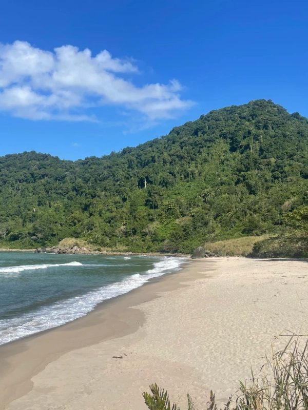 Casal é sequestrado durante trilha em cidade do litoral; mulher foi vítima de estupro
