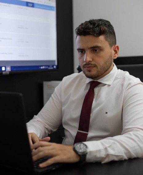 Começa nesta quinta (18) o júri popular de acusados de matar advogado em Taubaté