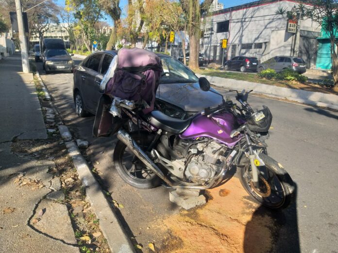 Motorista embriagado causa acidente e é preso em Tremembé