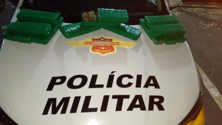 Polícia apreende mais de 15 kg de drogas na Carvalho Pinto em São José
