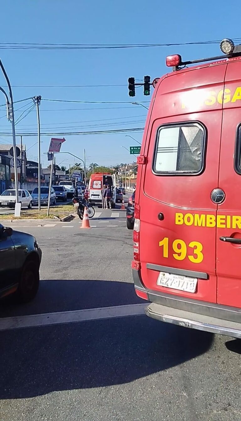 Acidente envolvendo duas motos deixa feridos em Taubaté