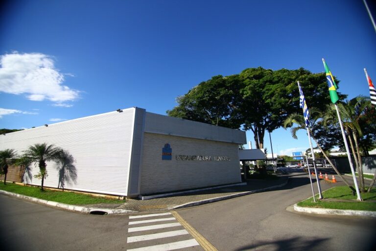 Urbam promove concurso público para contratação de eletricista