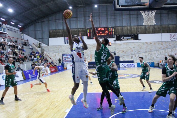 São José Basketball vence Bauru e se reabilita no Paulista de Basquete