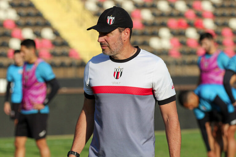 Botafogo vê “divisor de águas” no jogo desta noite