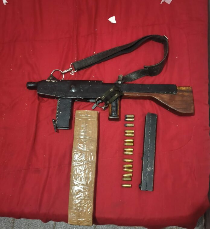 Integrante do PCC é localizado em casa que seria nova 'célula' de facção e morre após disparar contra a polícia