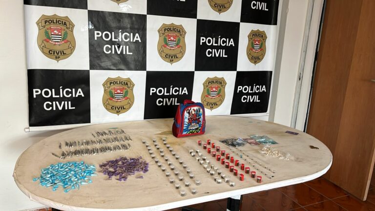 Jovem é preso com mochila infantil repleta de drogas em cidade do litoral