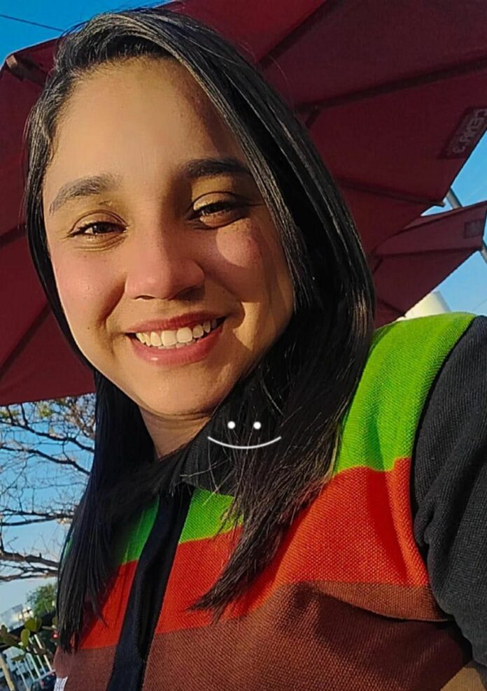 Familiares se despedem de mãe de quatro filhos vítima de feminicídio em Campinas