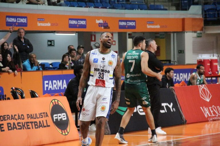 São José vence o Bauru e garante vaga na semifinal do Paulista de Basquete