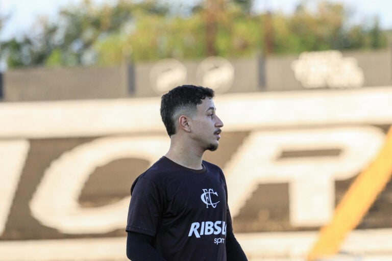 Após perda de vaga na final, Comercial já pensa nas permanências de jogadores para 2026