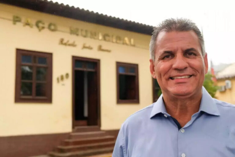 Prefeito de Monteiro Lobato é condenado por improbidade administrativa