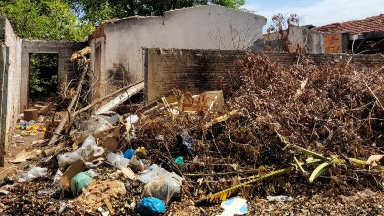 Vigilância de Rio Preto já vistoriou 603 imóveis abandonados em 2025