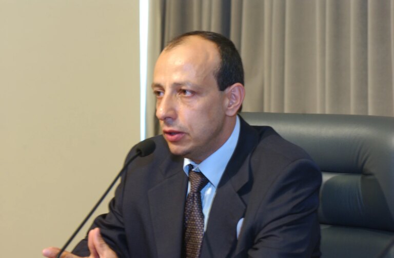 Ex-delegado-geral de São Paulo é executado a tiros em Praia Grande