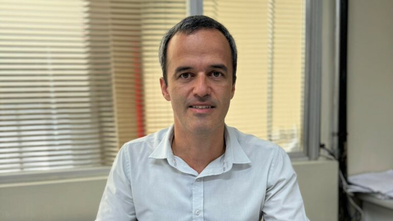 Felipe Bernardo tem 35,2% de aprovação nos primeiros meses de mandato em Peruíbe, segundo pesquisa