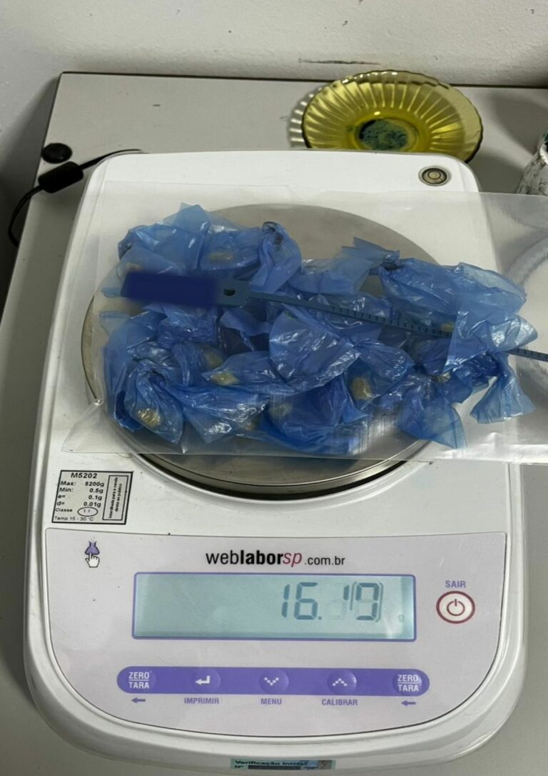 Jovem é preso com grande quantidade de drogas em Campos do Jordão