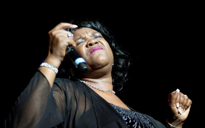 Premiada cantora americana se apresenta em São José