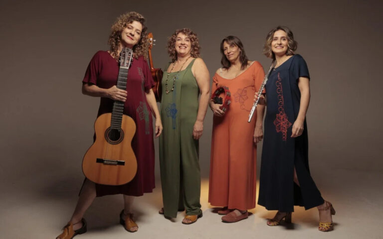 Coreto de São Francisco Xavier recebe oficina e show gratuito de samba e choro neste sábado (27)