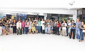 Itanhaém entrega 600 títulos de propriedade em programa de regularização