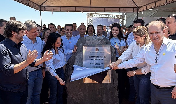 Governador lança pedra fundamental de hospital de R$ 270 milhões em Birigui