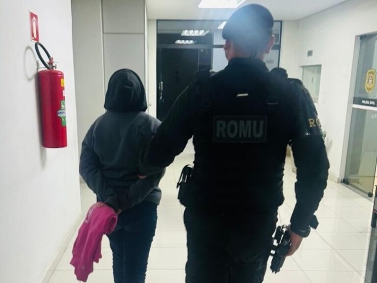 Mulher foragida após saidinha é presa pela GCM em Taubaté