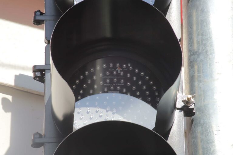 Novos semáforos da zona Norte começam a operar