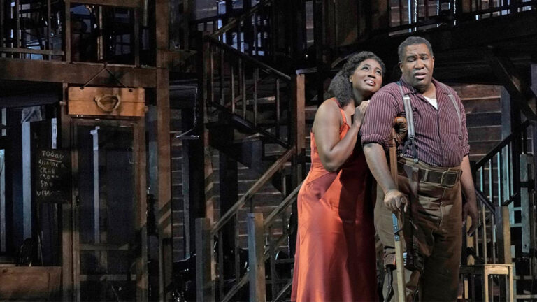 Ópera Porgy and Bess, de George Gershwin, estreia no palco do Theatro Municipal de São Paulo