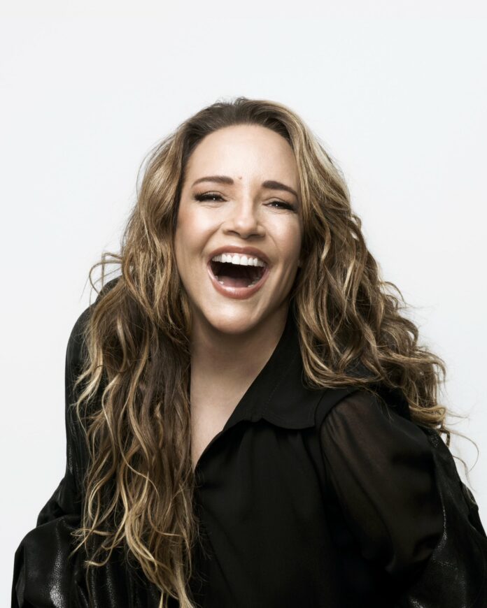 Os 25 maiores sucessos de Ana Carolina, nos 25 anos de carreira da cantora