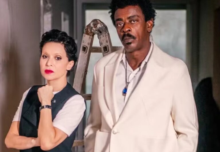 Patrícia Marx revisita Ivan Lins com participação de Seu Jorge