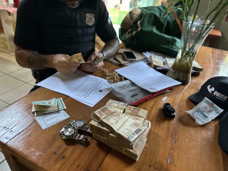 Operação Vila do Conde cumpre mandados de busca e apreensão em Guarujá e Praia Grande contra tráfico de drogas